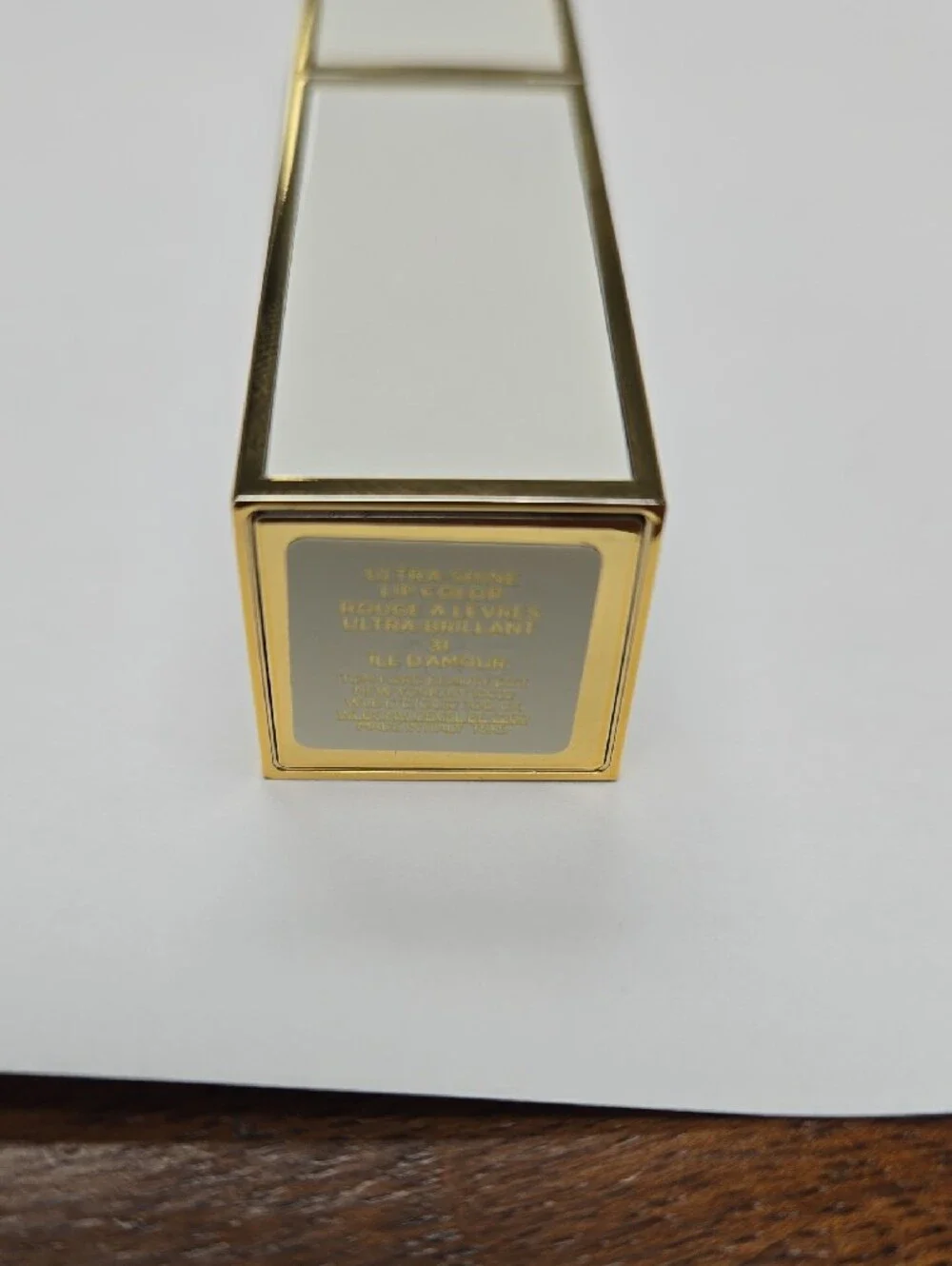 NWT!!! Tom Ford Red Lipstick in Gold - Shade Ile D'Amour